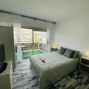 https://confortable-estudio-balcon-vistas-montana-y-mas.hotelsinnerja.org